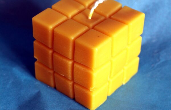 Cube damier