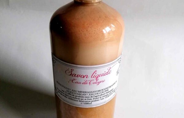 Savon liquide à l’eau de Cologne